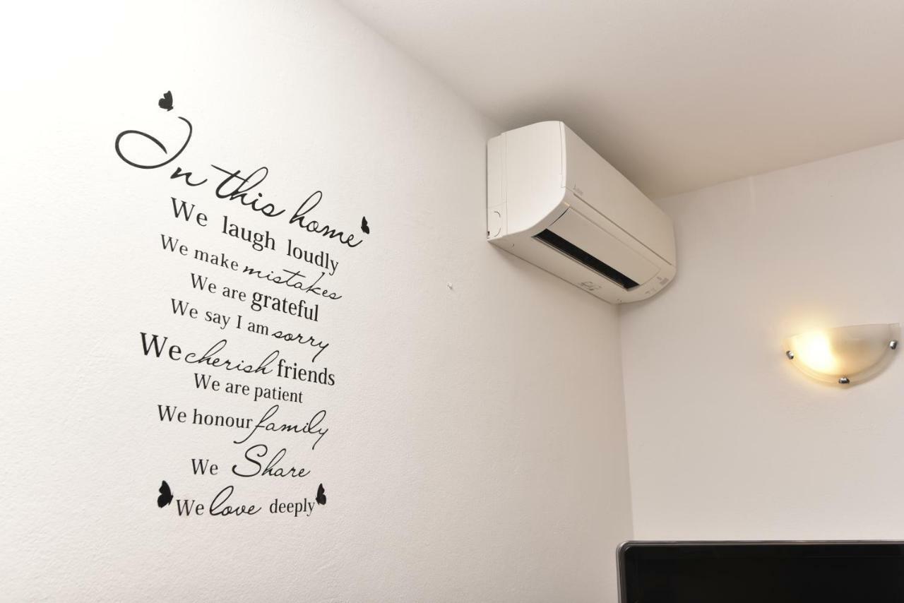 Apartments Matthew & Oscar Porat  Dış mekan fotoğraf